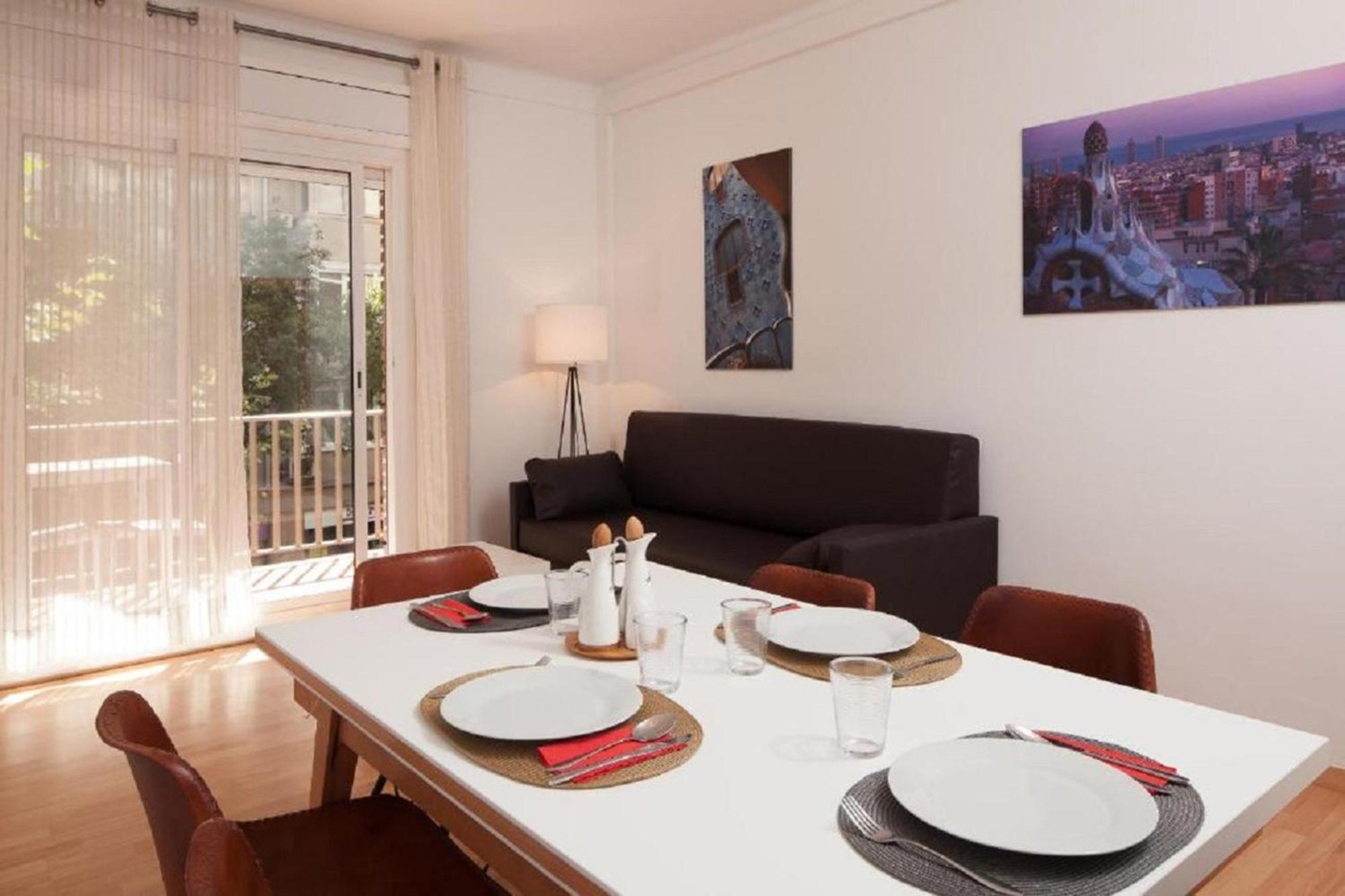 Ola Living Sagrada Familia Apartment บาร์เซโลนา ภายนอก รูปภาพ