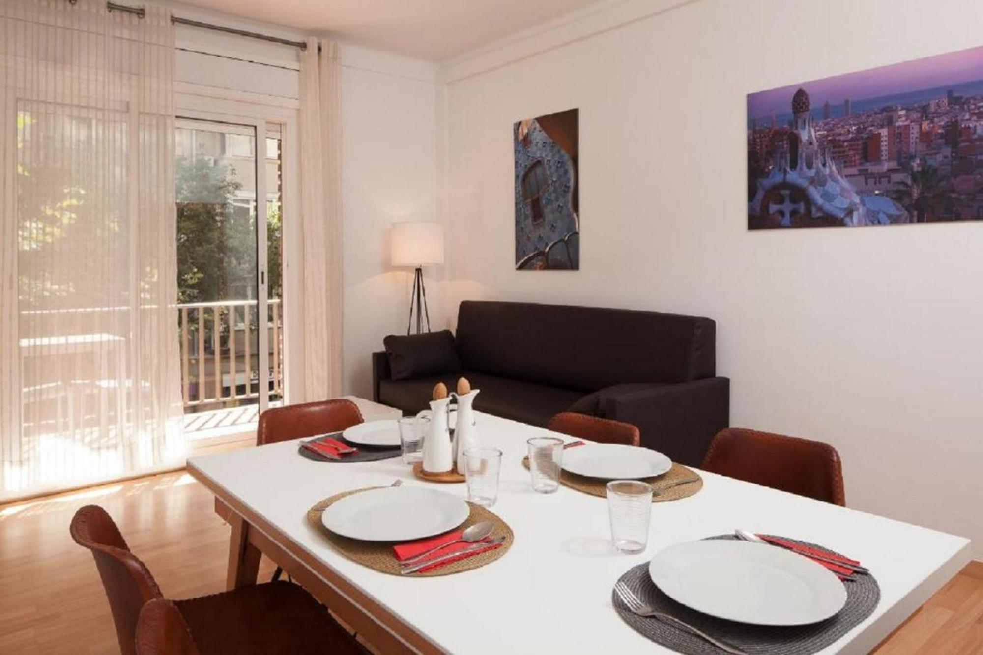 Ola Living Sagrada Familia Apartment บาร์เซโลนา ภายนอก รูปภาพ